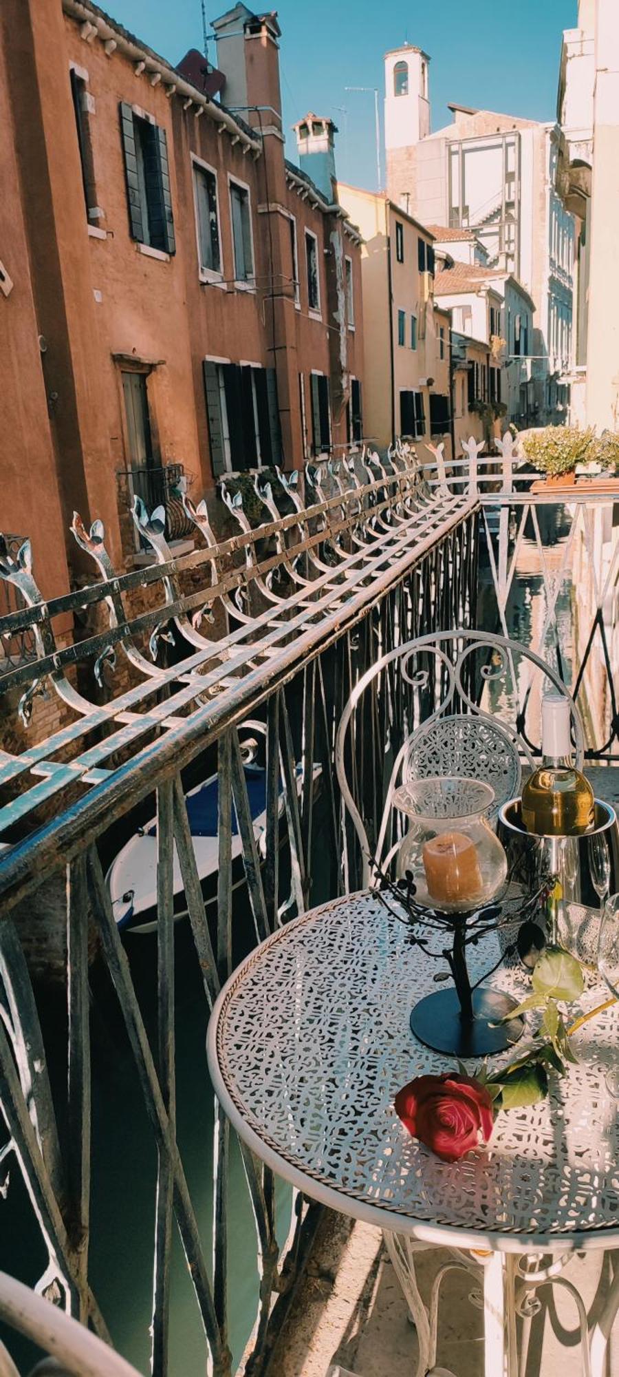 My Rialto Palace Venice Room photo